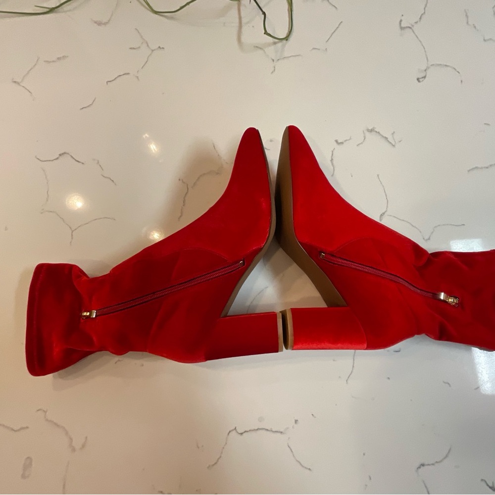 Smash Red Boots - Picture 3 of 5